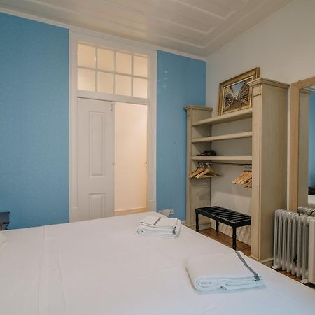 Апартаменты Camoes Deluxe Bairro Alto Лиссабон Экстерьер фото