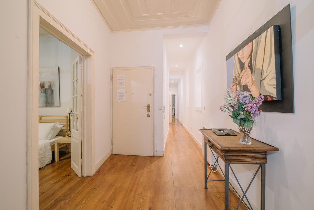 Апартаменты Camoes Deluxe Bairro Alto Лиссабон Экстерьер фото